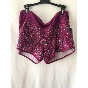 Lululemon Athletica Size 10 Shorts (4" Inseam)